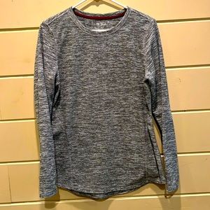 Tek Gear Essential Gear fleece long sleeved shirt size M